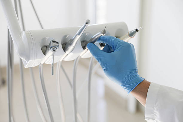 Professional Emergency Dentist technician working in Lawton, OK